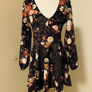 Abercrombie & Fitch Floral Black Dress
